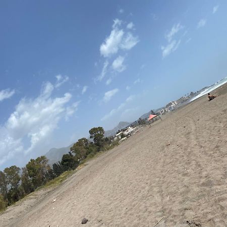 Naxos Beach Apartment Джардіні-Наксос Екстер'єр фото
